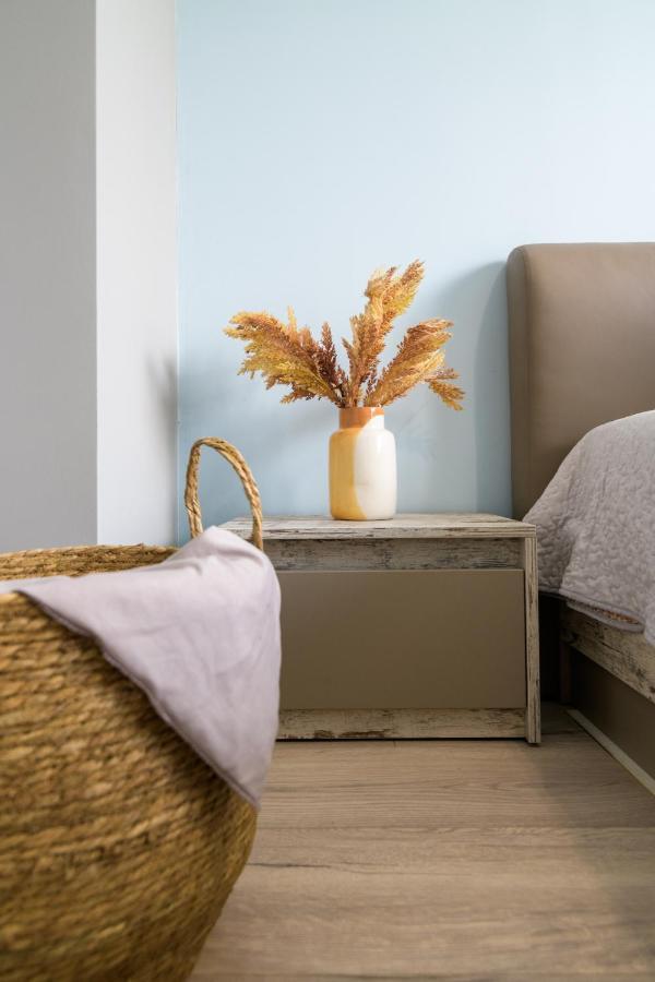 Apartment Chayka Comfort Warna